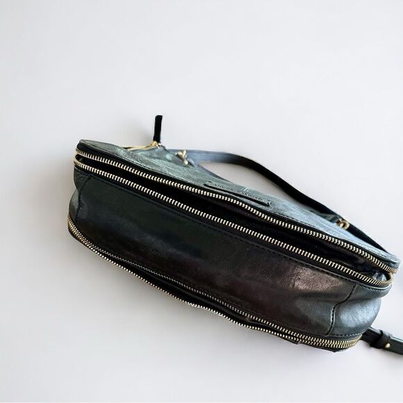 Vince Camuto Delos Genuine Leather Messenger Crossbody Bag Black - Picture 8 of 13